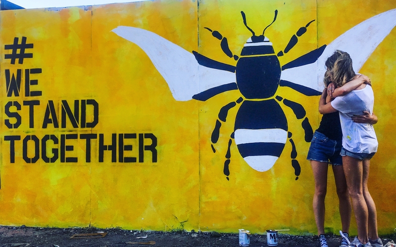 17 12 22 Amy Coney Manchester Bee Artist