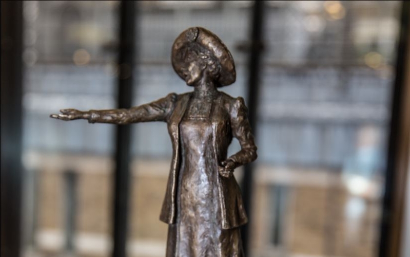 Pankhurst Statue Small