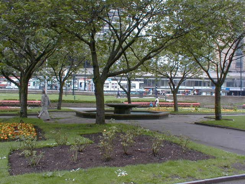 180404 90S Nineties Piccadilly Gardens By Gerald England For Sj8498 Taken 1997 08 17