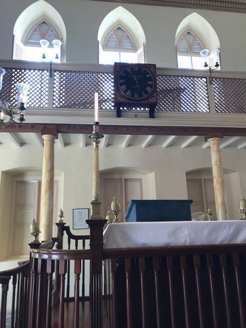 18016 Inside Synagogue