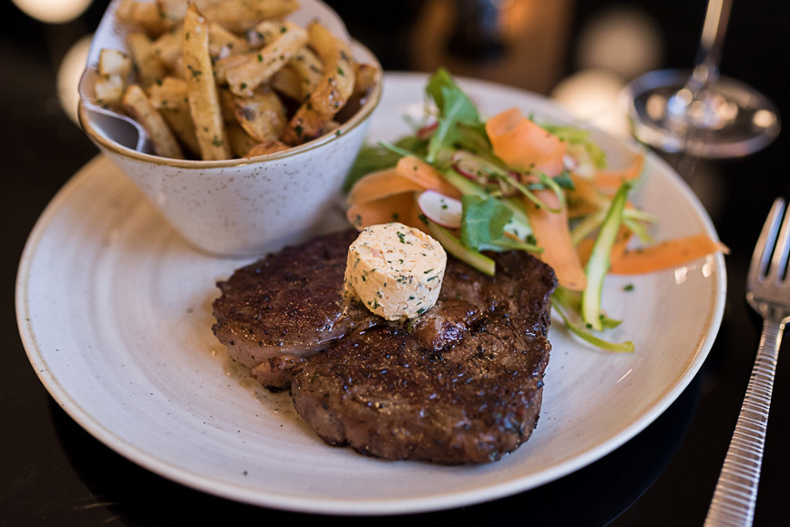 Masons' ultimate steak served with parmesan and truffle fries
